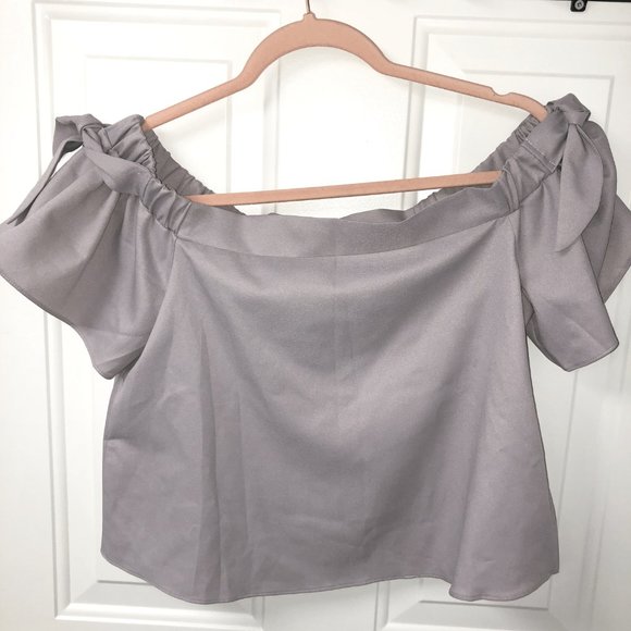 Off The Shoulder Shirt - Picture 2 of 2